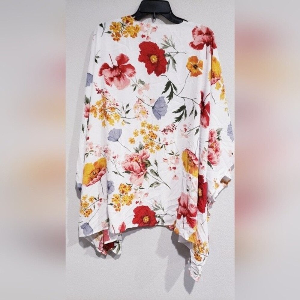 Umgee USA Floral Open Front Kimono Size M/L - Picture 6 of 6
